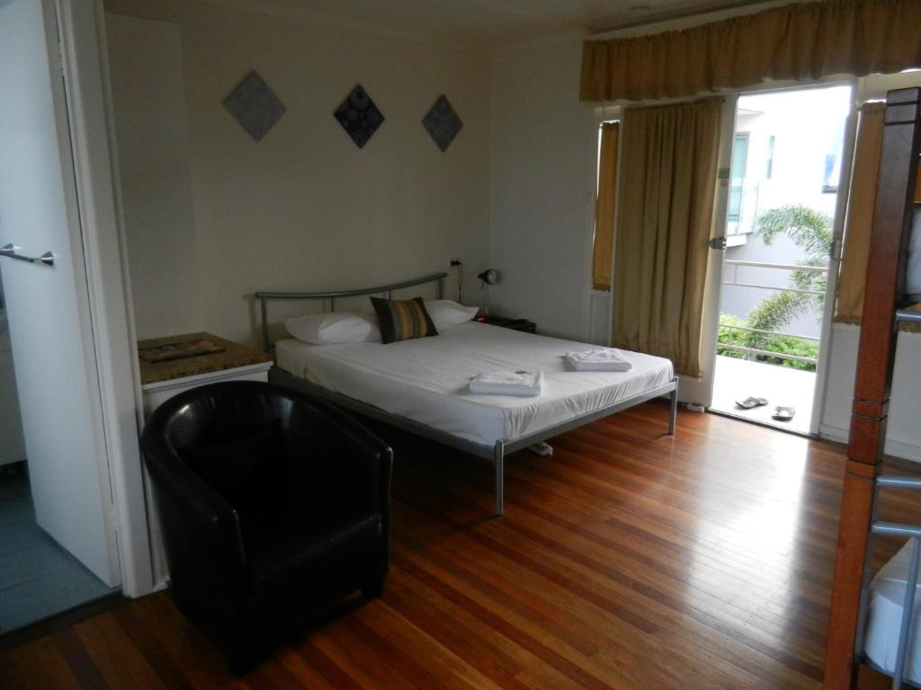 Golden Shores Motel Bilinga Cameră foto